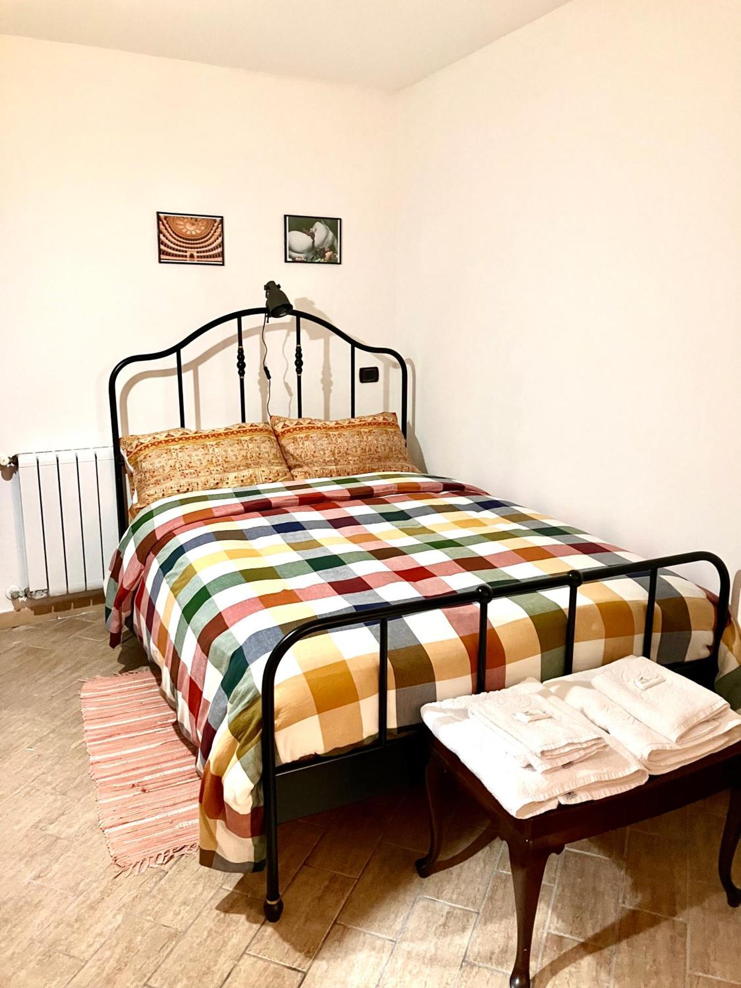 Case Vacanza Cipriano Spacious Apartment And Cosy Studio Monolocale Torretta  Luaran gambar