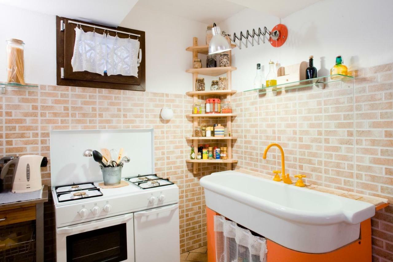 Case Vacanza Cipriano Spacious Apartment And Cosy Studio Monolocale Torretta  Luaran gambar