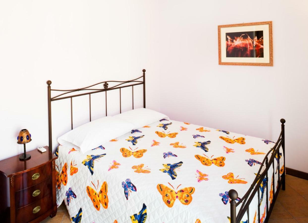 Case Vacanza Cipriano Spacious Apartment And Cosy Studio Monolocale Torretta  Luaran gambar